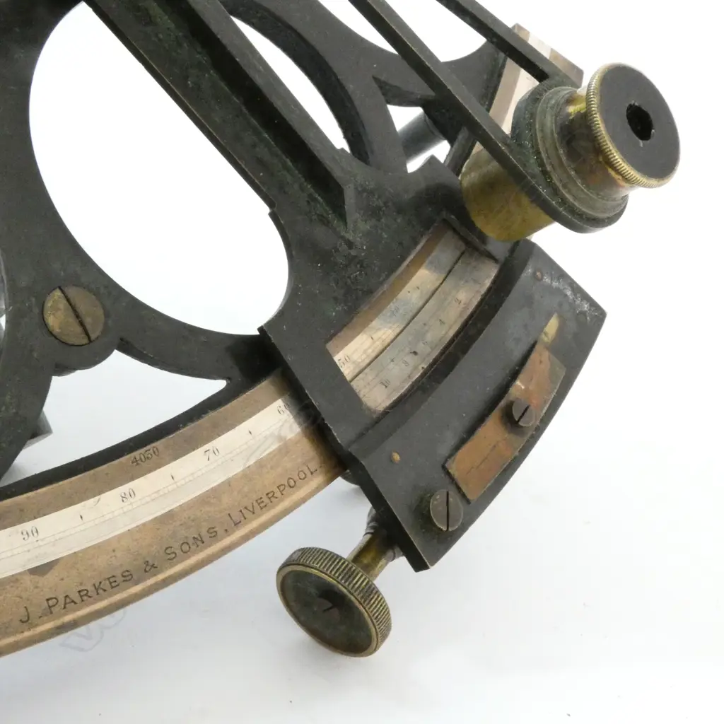 SEXTANT IN MAHOGANY CASE, MARKED ON THE ARC 'J. PARKES & SONS, LIVERPOOL' ... Image 1++